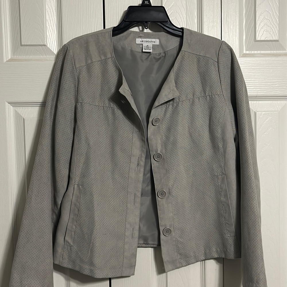 Light jacket. Size medium